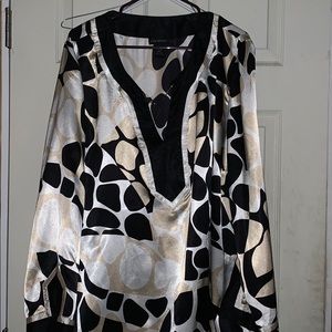 Lane Bryant patterned blouse 26/28